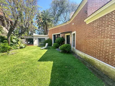 Venta Casa 6 ambientes Beccar Libertador con pileta 1 planta