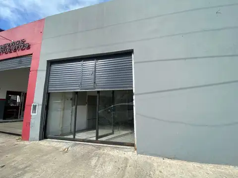 Local Comercial en ALQUILER! Coghlan.