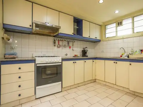 Avenida Rivadavia 3200