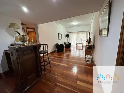 Departamento en Venta en Lomas De Zamora, USD 400.000