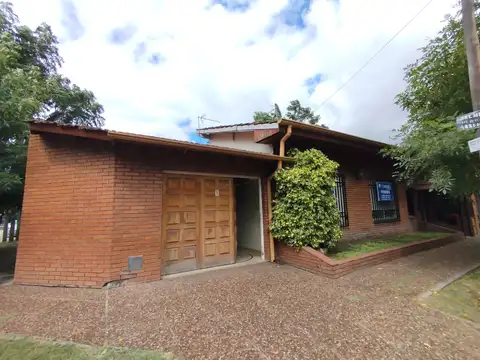 Navarro 2200