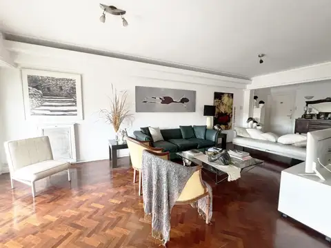 Departamento en Venta de 5 ambientes