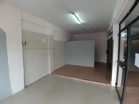 Local en Alquiler en Wilde, $ 350.000