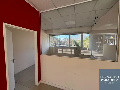 Oficina en Alquiler al Sur