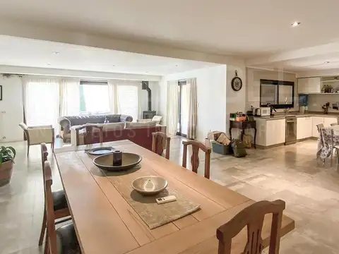 Casa en Venta en Countries y Barrios Cerrados en Esteban Echeverria, USD 285.000
