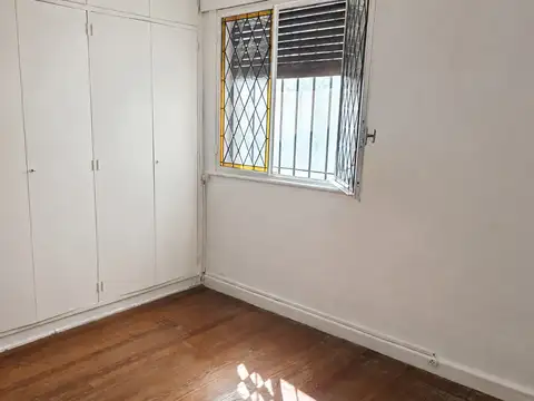 Depto Tipo Casa en Alquiler de 2 dormitorios
