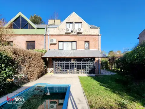 Lindisima casa en Venta ,zona Balbastro,muy luminosa y rodeada de mucho verde