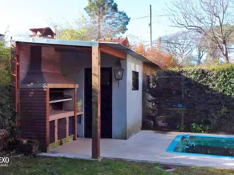 Lindisima casa en Venta ,zona Balbastro,muy luminosa y rodeada de mucho verde