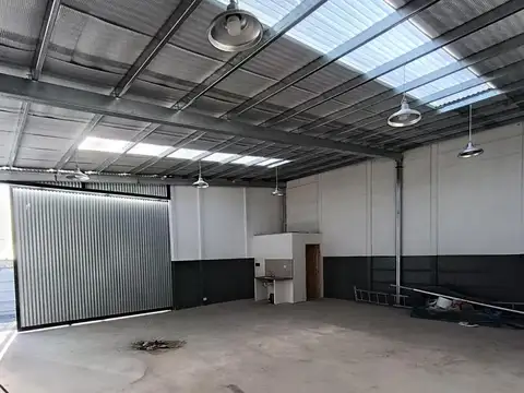 Depósito en Alquiler - 2 Baños - 360mts - Tandil
