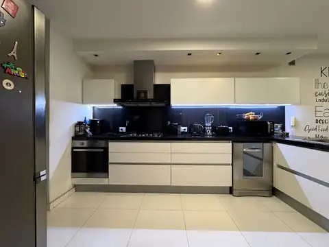 Departamento en Venta con 2 cocheras