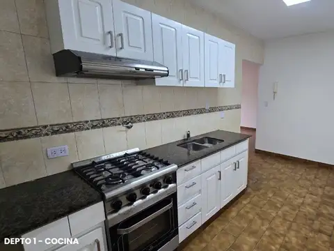 Depto Tipo Casa en Venta de 4 dormitorios