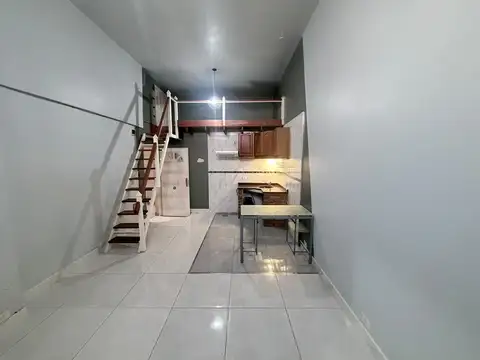 Depto Tipo Casa en Alquiler de Monoambiente