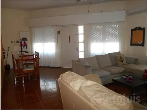 GUARDIA ORIENTAL 1400, Piso 0