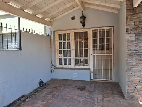 Casa en Venta en Ciudad Jardín del Palomar, USD 220.000