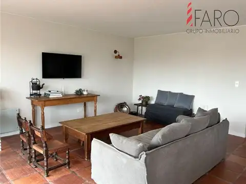 Departamento en Alquiler de 5 ambientes