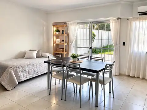 2 Amb Pb con Jardín Propio | Súper Luminoso | Expensas Bajas