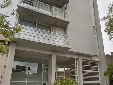 Semipiso de 2d dormitorios y cochera. Güemes 300