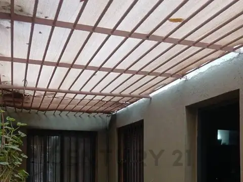 25 DE MAYO , Piso 0