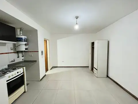 Departamento en Venta en Remedios De Escalada De San Martin, USD 38.000