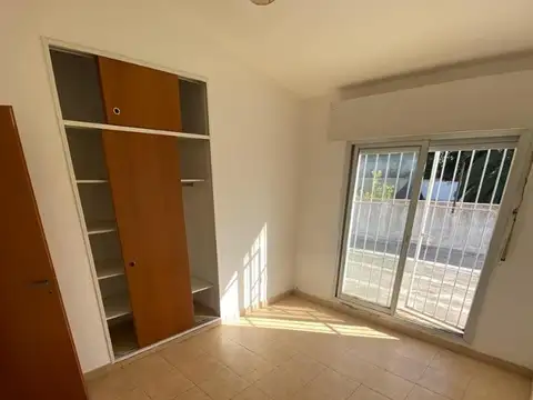 Departamento en Alquiler en Observatorio, $ 800.000