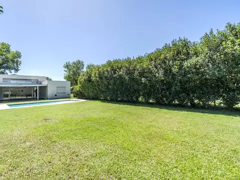 Casa en Venta al Oeste