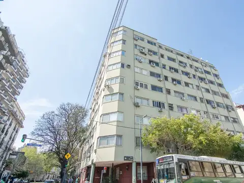 DEPARTAMENTO 2 AMB EN VENTA CON PATIO APTO CREDITO