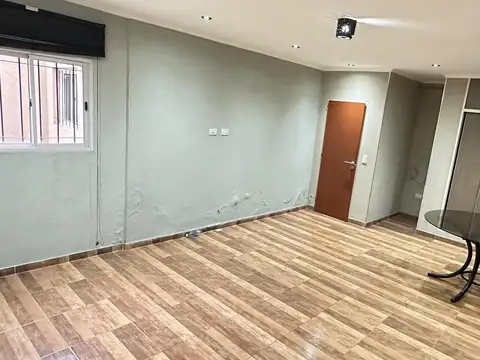Casa 4 ambientes con 4 baños