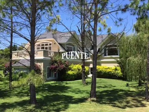 Casa en Venta de 6 dormitorios