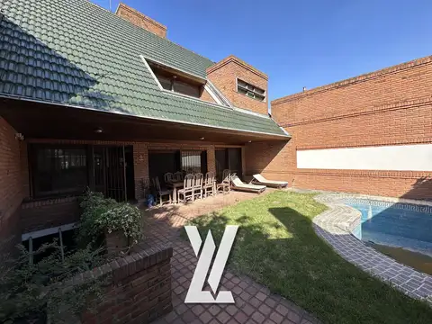 Casa en Venta de 5 dormitorios