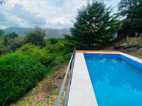 Venta Complejo Turístico Con Piscina De 3 Unidades Cerca Del Rio San Antonio