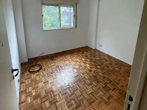 Departamento en Alquiler en Floresta, $ 600.000