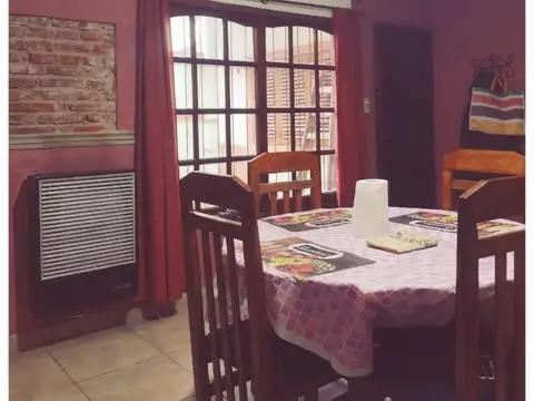 PH en venta - 2 Dormitorios 2 Baños - Valentín Alsina