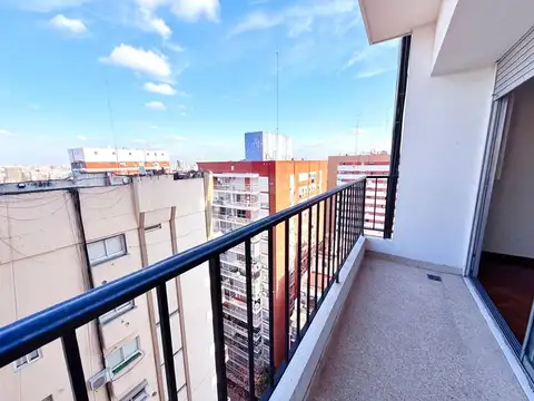 Departamento en Alquiler con 1 cocheras