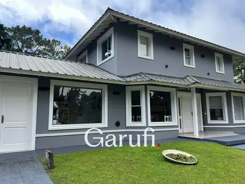 Casa en Venta de 5 dormitorios