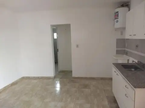 Departamento en Alquiler en Macrocentro, $ 400.000