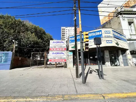 Local - Alquiler - Argentina, RAMOS MEJIA - AVENIDA RIVADAVIA 13580