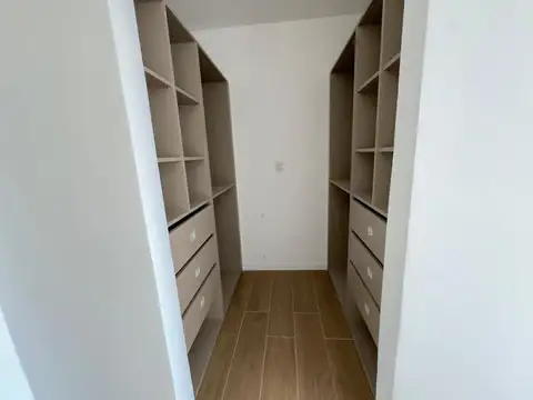 Departamento en Venta en Abasto, USD 142.000