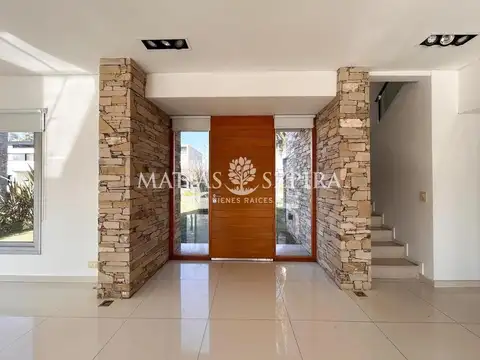 Casa en Venta en Weston, USD 440.000