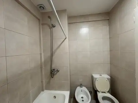 Departamento en Alquiler en Flores, $ 550.000