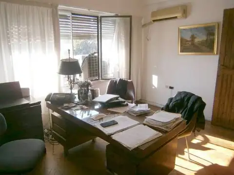 Avenida Mitre 1300, Piso 3
