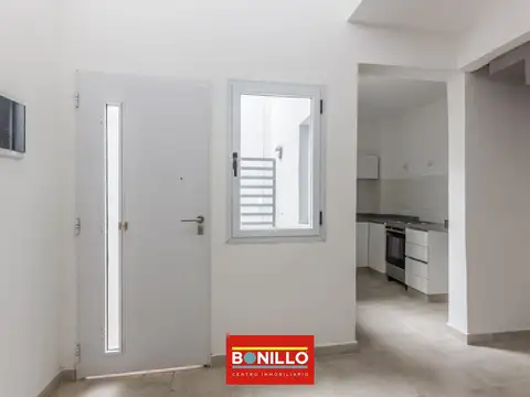 Depto Tipo Casa en Alquiler al Oeste