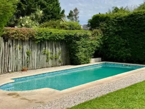 Casa en Venta en Galapagos, USD 435.000