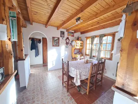 Casa 5 ambientes con 1 baño