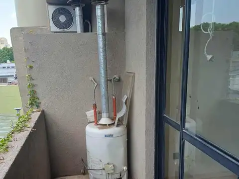 Departamento  de dos ambientes en venta en Villa Luro en condomio con pileta