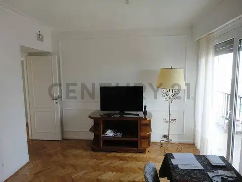 Departamento 6 ambientes con 2 baños