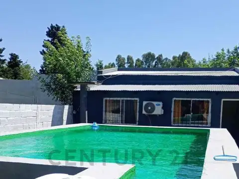 CASA EN ALTO DE LOS TALAS CON PILETA