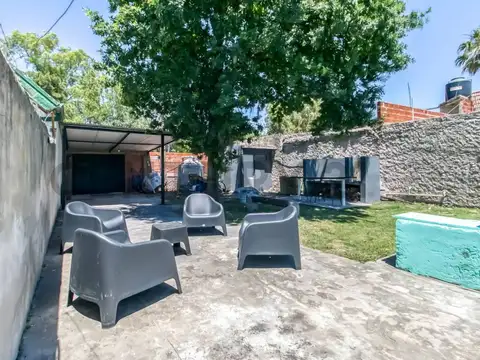 Casa 4 ambientes con 1 baño
