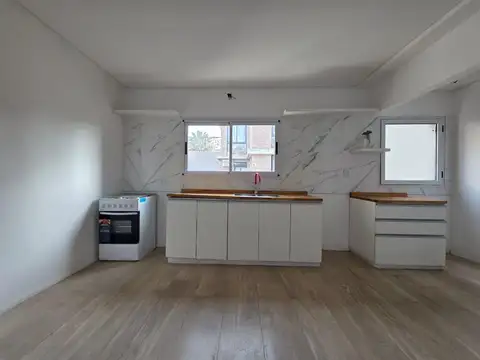 Departamento 4 ambientes con 2 baños