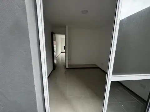 Departamento en Alquiler en Villa Bosch, $ 550.000