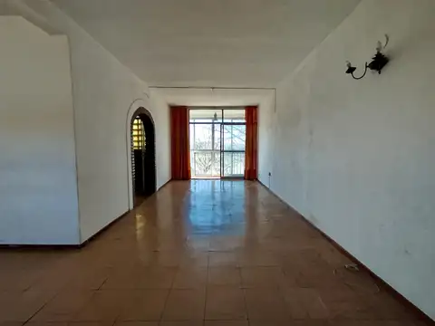 Venta Departamento 2 dormitorios con balcon. Rucci, Rosario